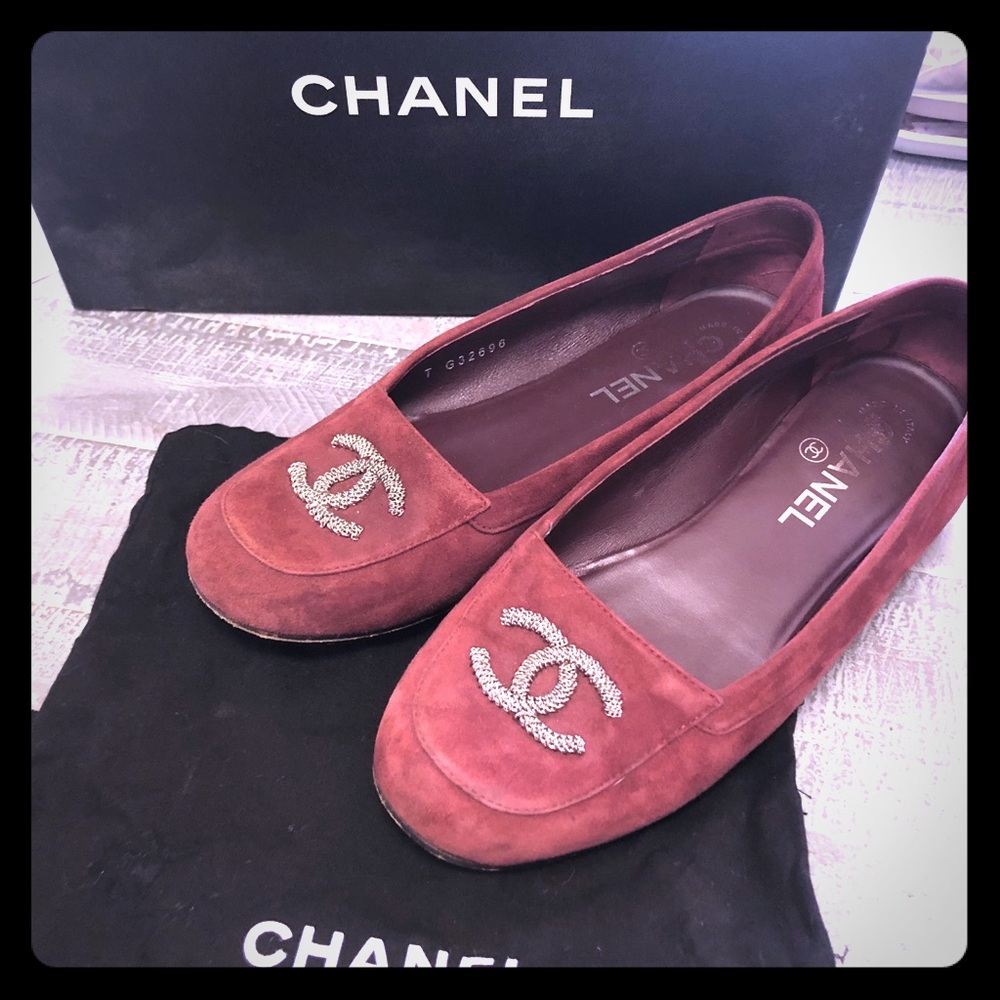 Authentic Chanel Flats shoes size 6.5